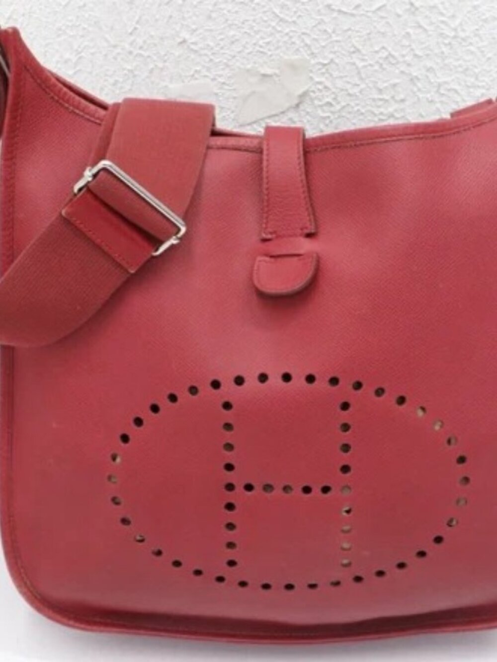 Hermes Taurillon Clemence Evelyne III GM Shoulder Bag - Dark Fuchia Pink
